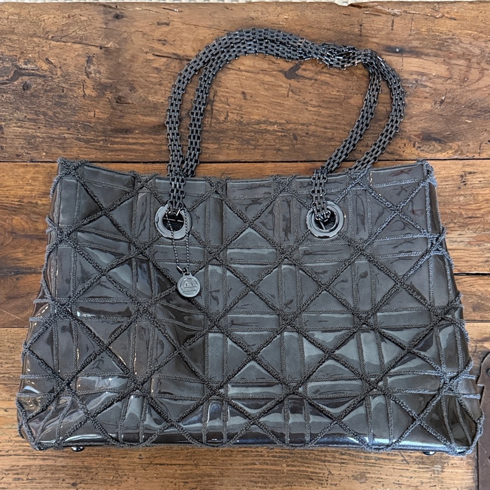 Big Buddha Santa Barbara Gray Quilted French Inspired Tote Bag 17x11x5"